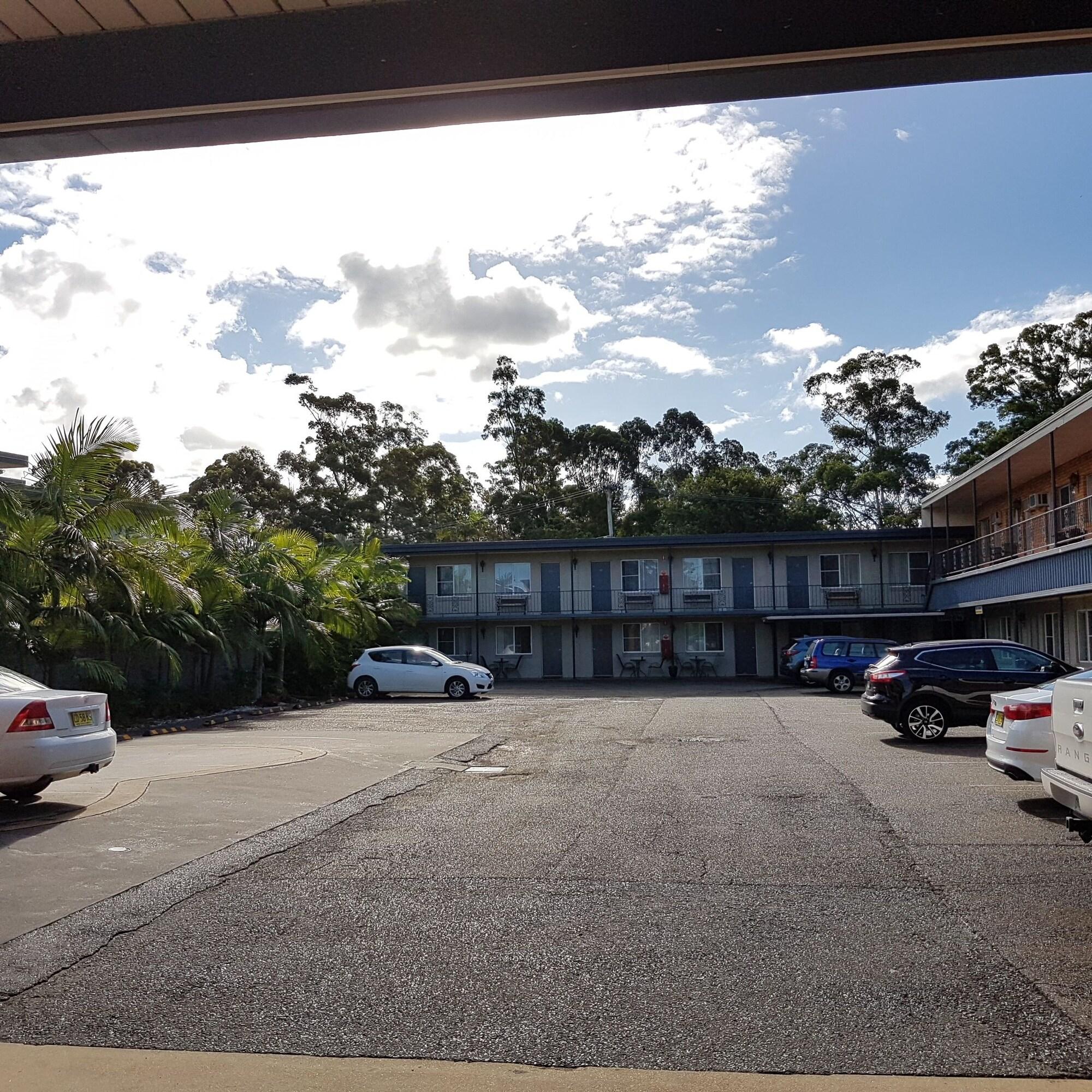 Chelsea Motor Inn Coffs Harbour Extérieur photo