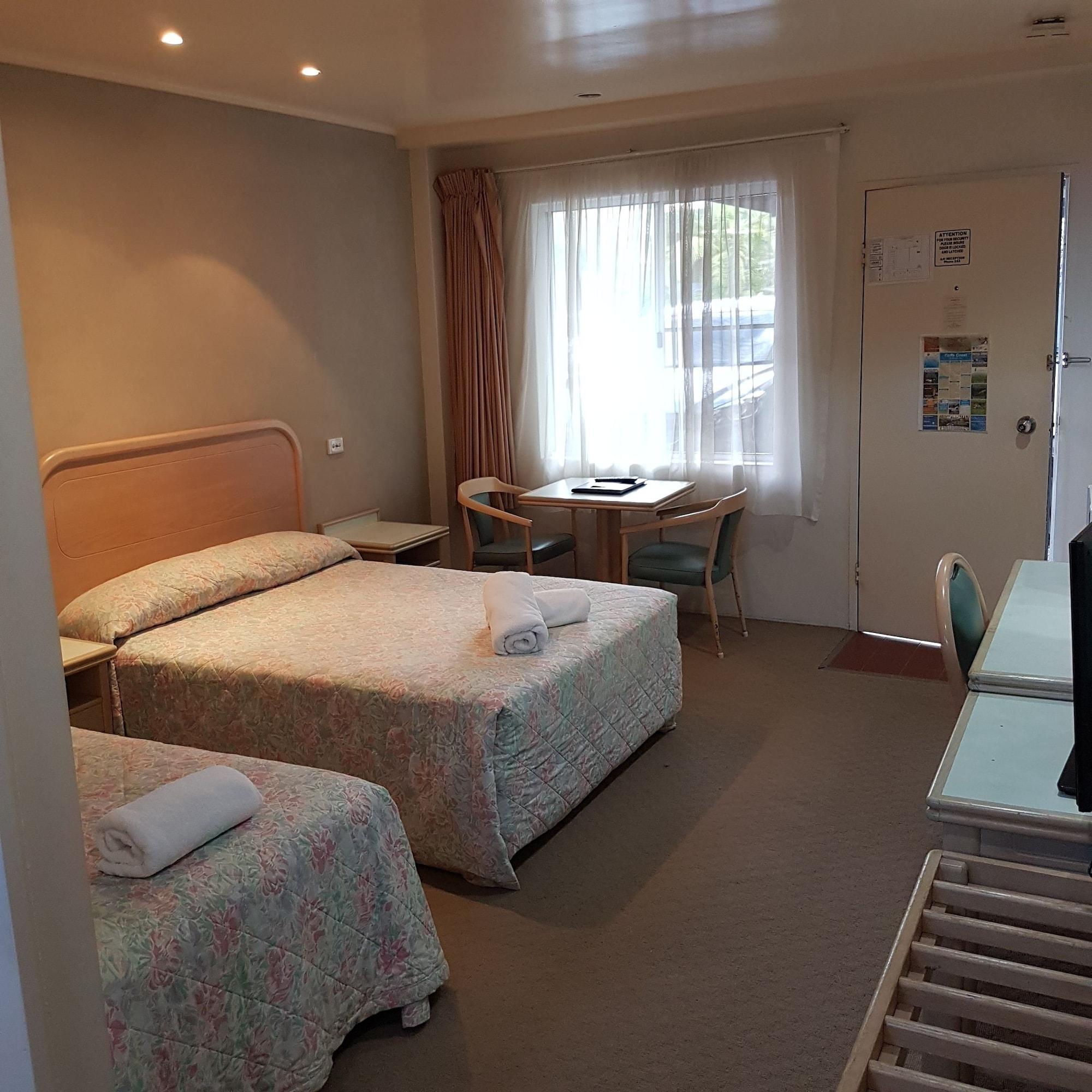 Chelsea Motor Inn Coffs Harbour Extérieur photo